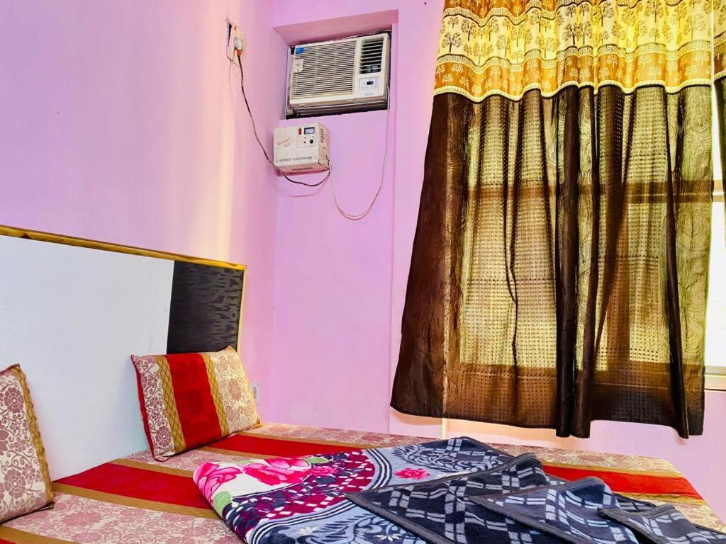 Hari Ganga Near By Bus And Railway Station Hotel Haridwār Exterior foto