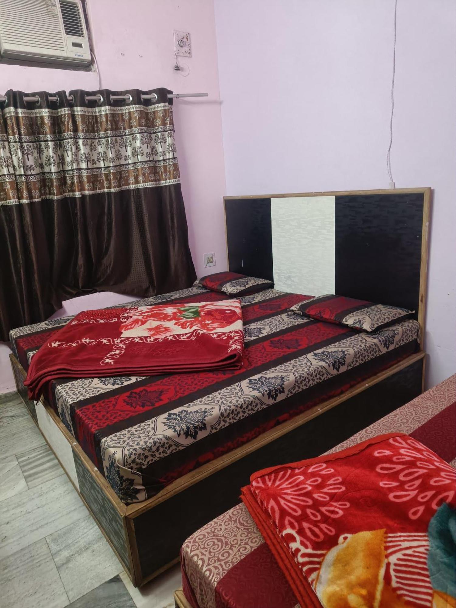 Hari Ganga Near By Bus And Railway Station Hotel Haridwār Exterior foto