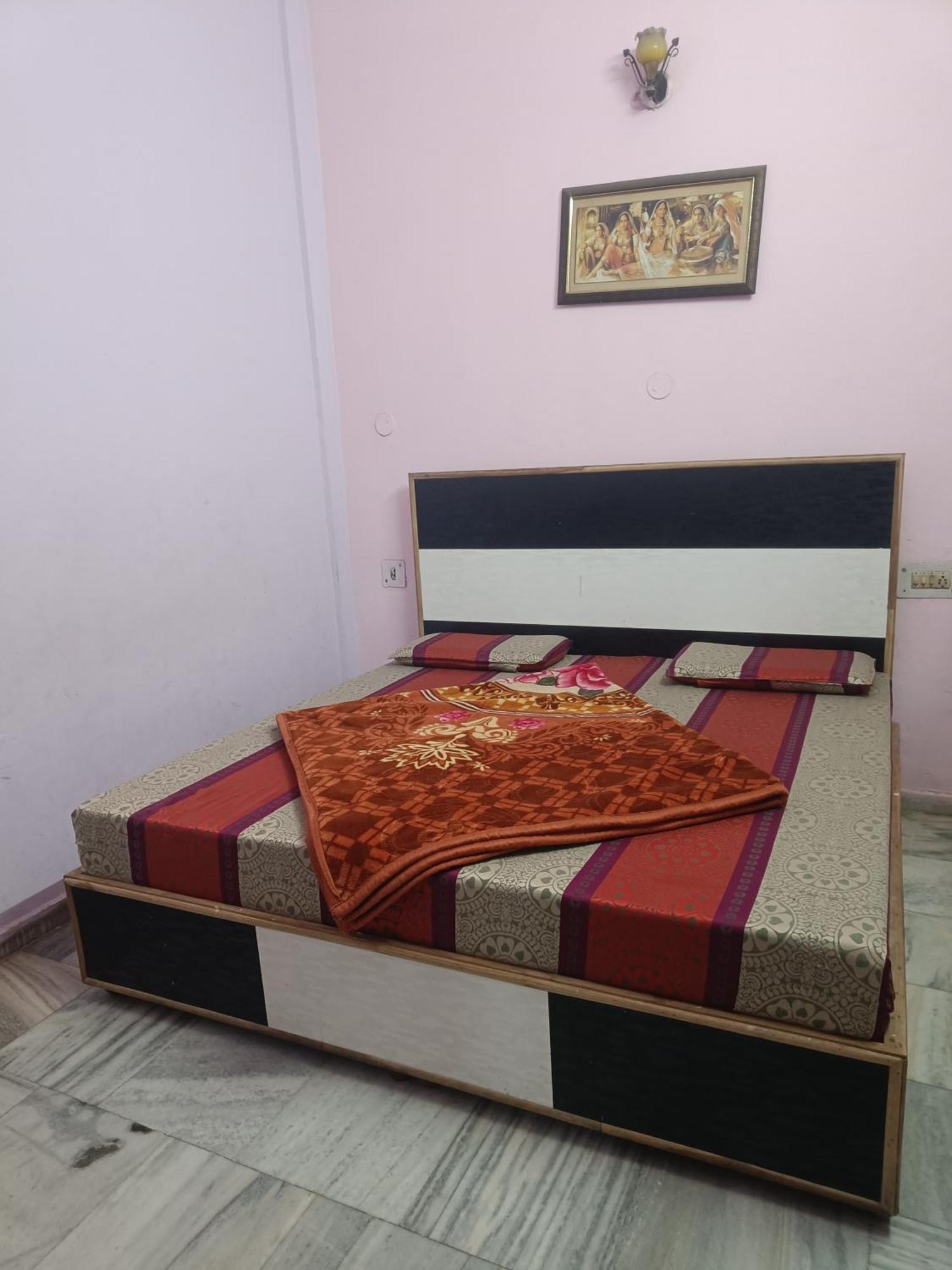 Hari Ganga Near By Bus And Railway Station Hotel Haridwār Exterior foto